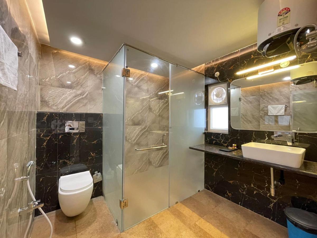Hotel Santoor Варанасі Екстер'єр фото